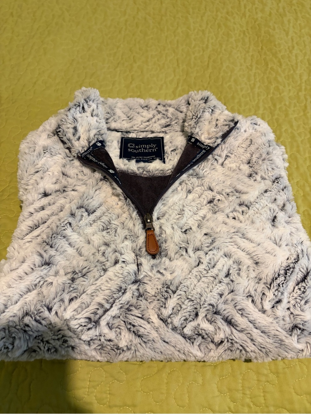 Simply Southern women’s Cream Faux-Fur Half-Zip Jacket